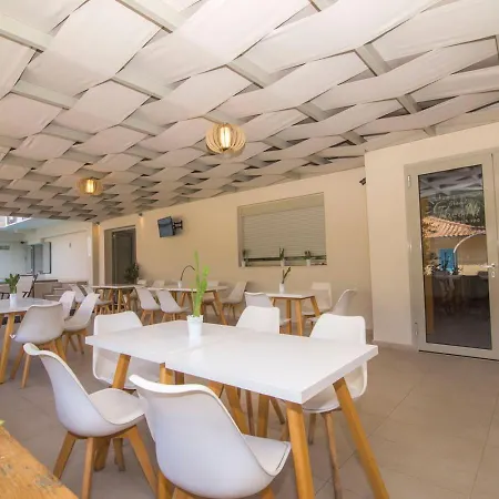 Aκrotiriresort Vasiliki