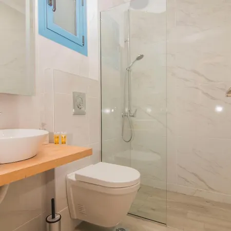 Bed & Breakfast Aκrotiriresort *