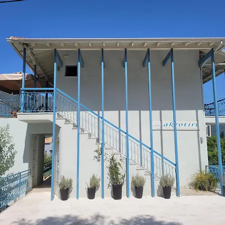 Aκrotiriresort *