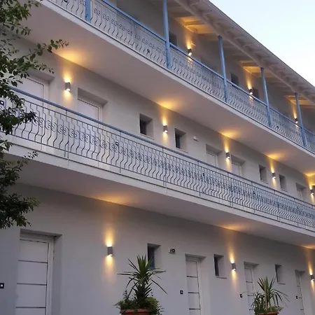 Aκrotiriresort
