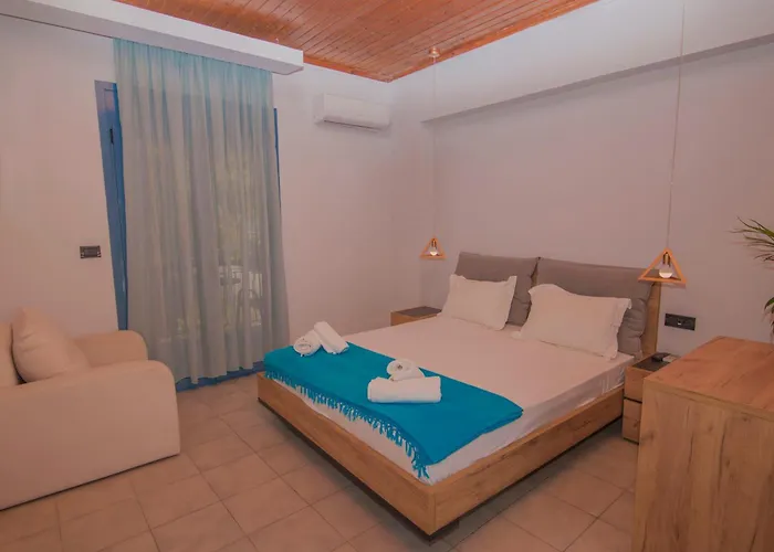 Aκrotiriresort B&B