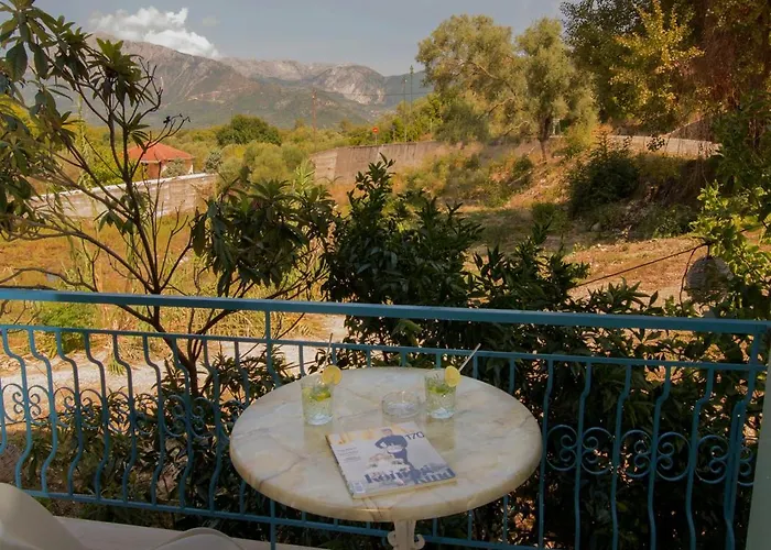 Aκrotiriresort B&B 3*